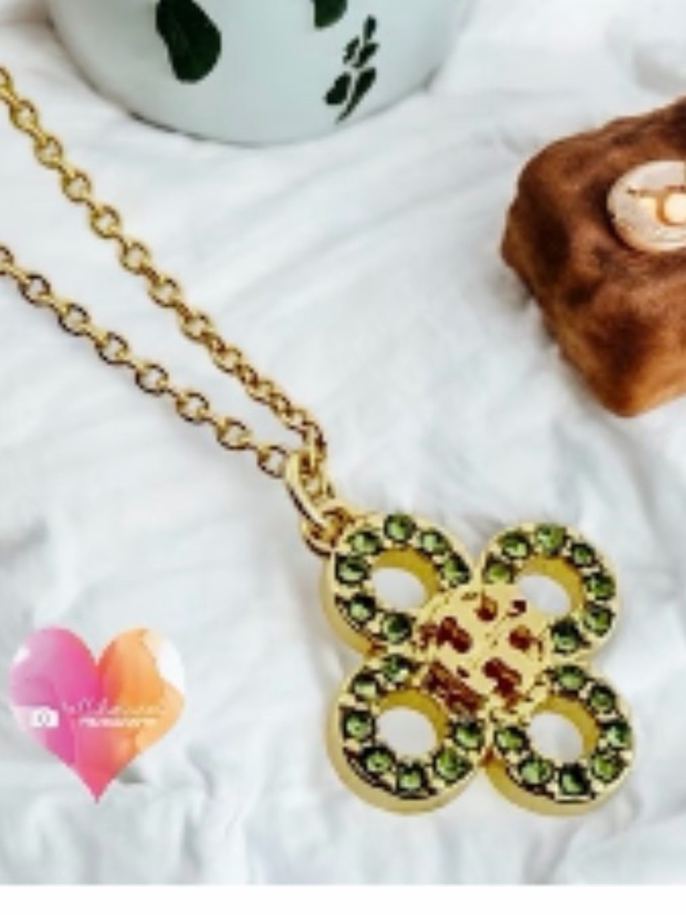 Tory Burch Kira clover Green pavé logo pendant necklace NWT - Picture 3 of 6